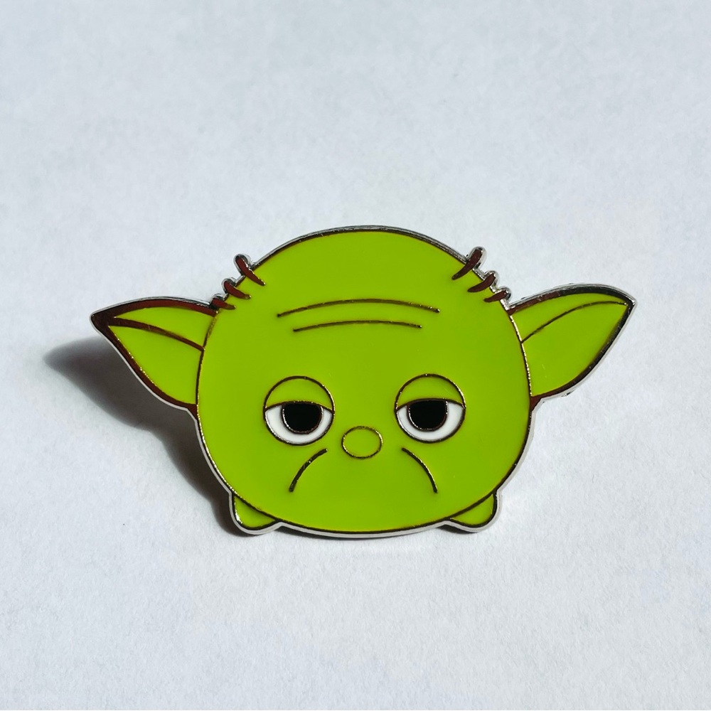Yoda Tsum Tsum Disney Trading Pin